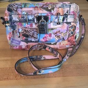 Kathy Van Zeeland crossbody handbag